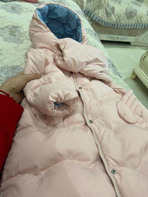 13度第三代试管代孕宝宝穿什么衣服